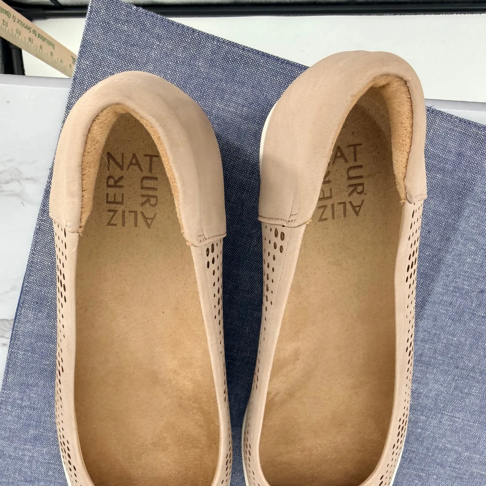 Naturalizer Sam 2 Women 11M Beige Perforated Wedge Ballet Flats Shoes Faux Suede - Image 8