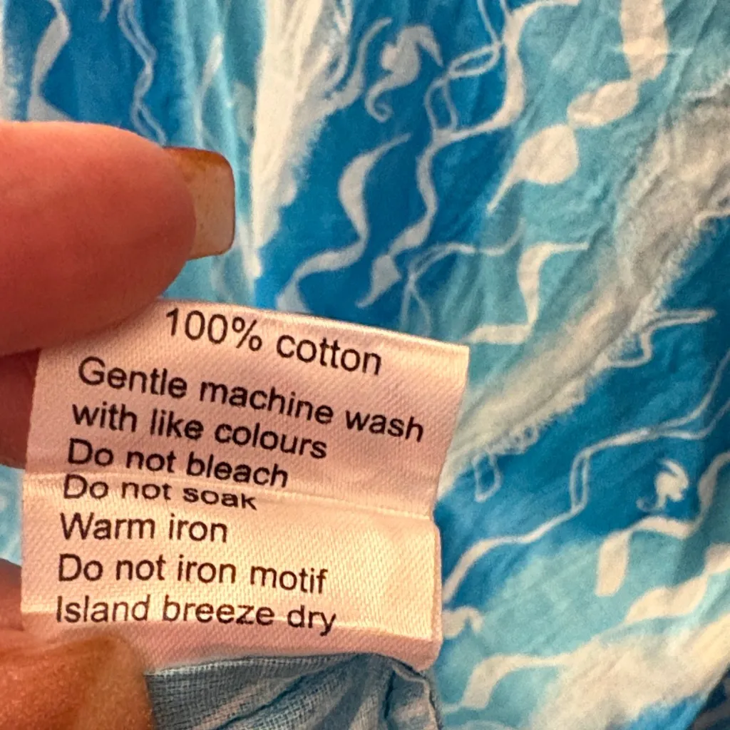 100% Cotton NWOT West Indies Wear Turquoise Wave Seahorse Pattern Swim Coverup Blue Size M - Image 4