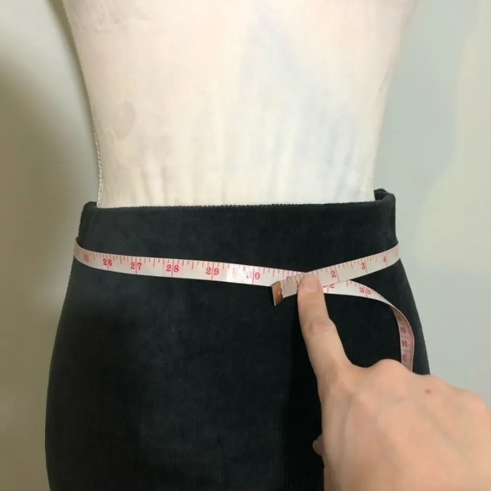 NWOT Dark Green Corduroy Pencil Midi Skirt XS New - Image 5