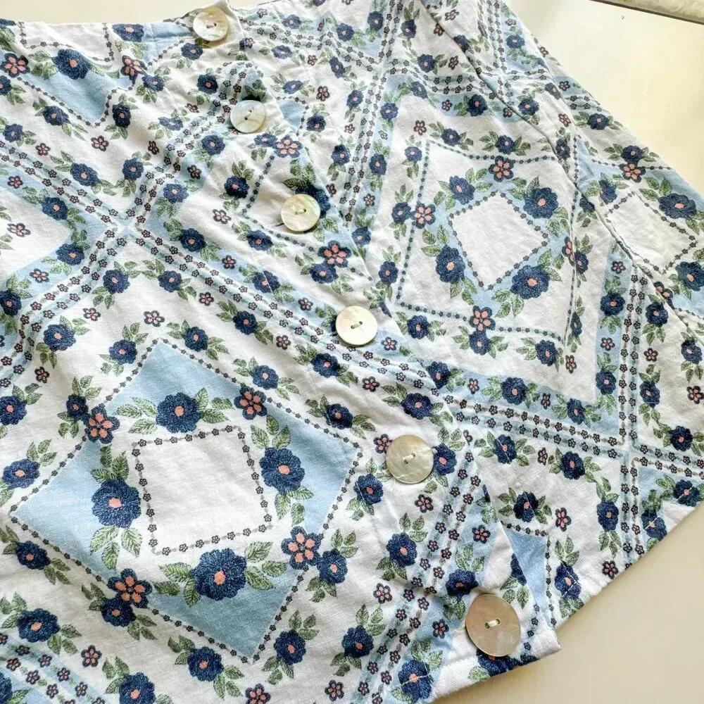 Tularosa Vanessa Mini Floral Skirt size Medium - Image 3