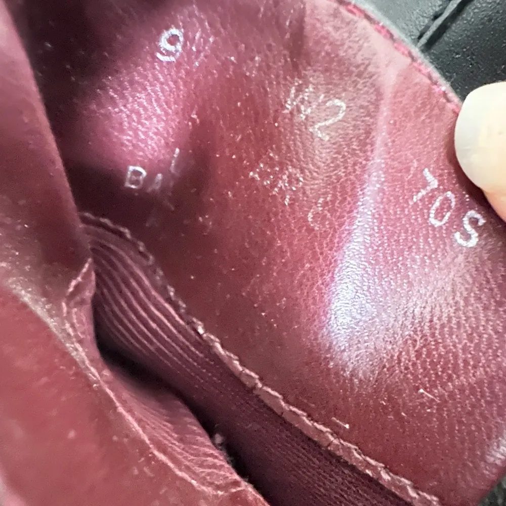 Tommy Hilfiger VINTAGE Y2K  Black Leather Round Toe Platform Heel Boots 9.5 - Image 3