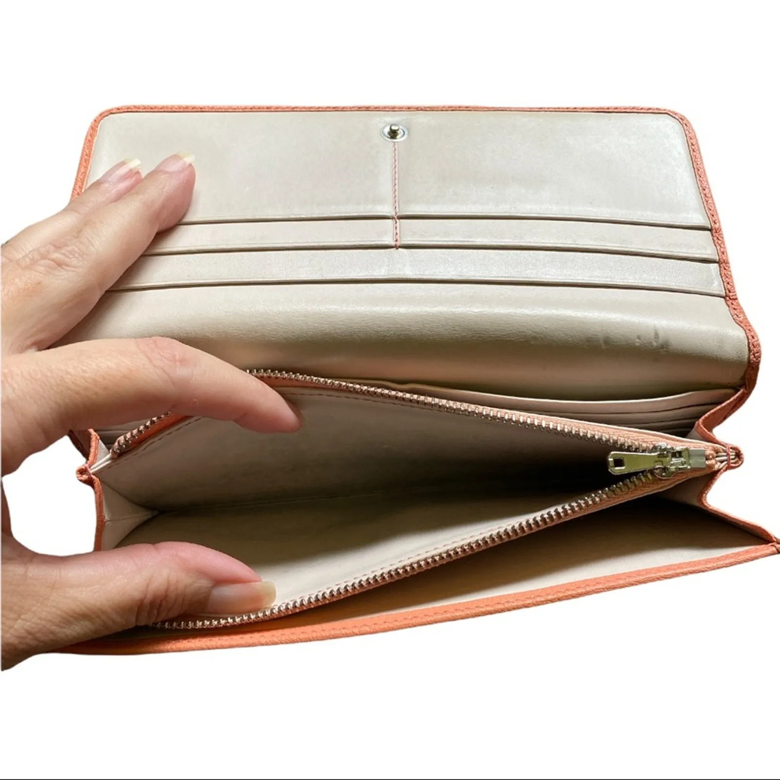 Loewe Anagram Long Bifold Leather Wallet - Image 8