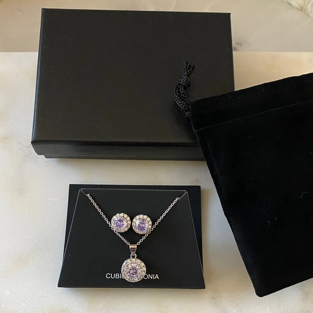 NWT Cubic Zirconia Round Halo Pendant and Earrings Set in Fine Silver Plate. - Image 7