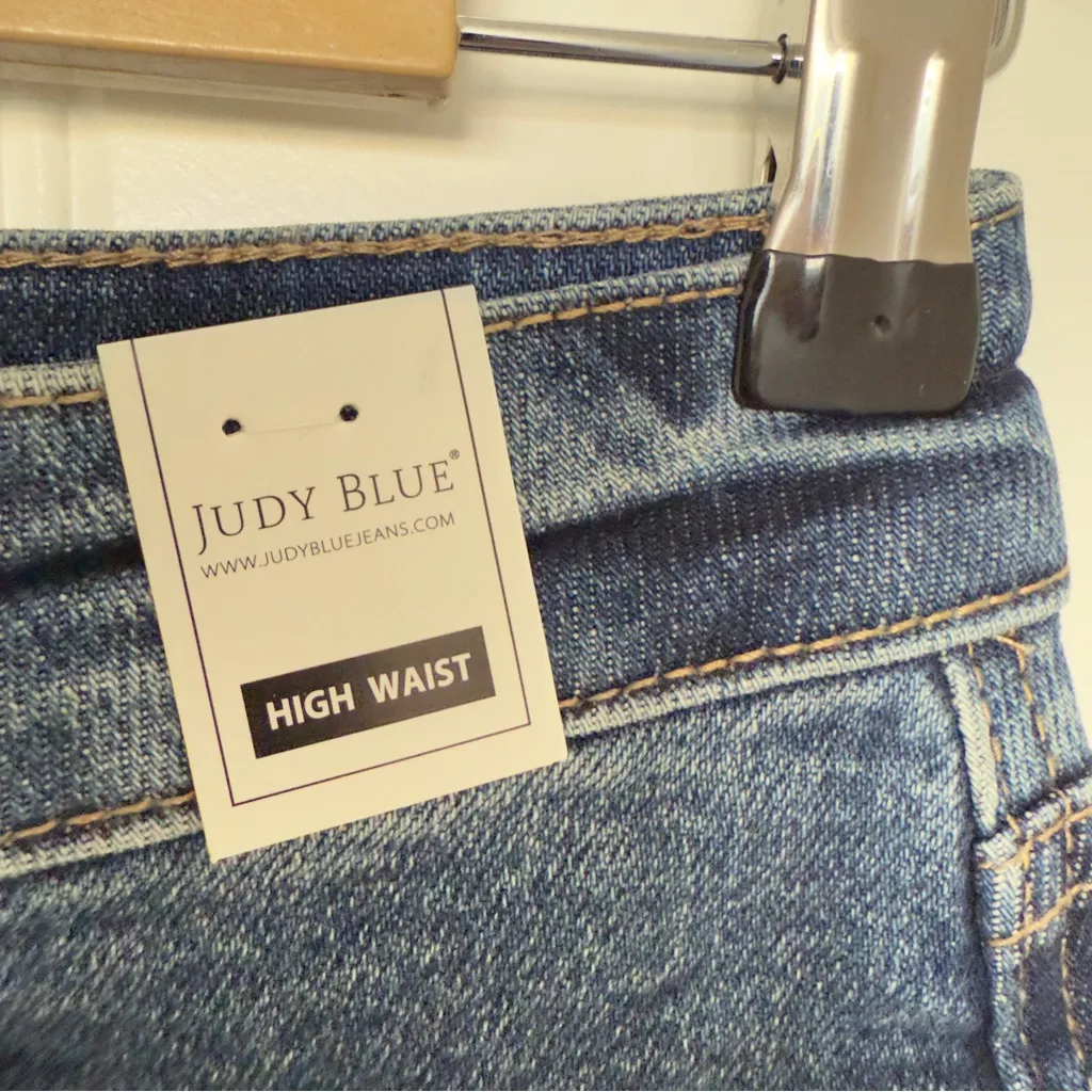 Judy Blue High Waist Fading Whiskering  Small Denim Raw Edge Medium Wash Skirt - Image 5