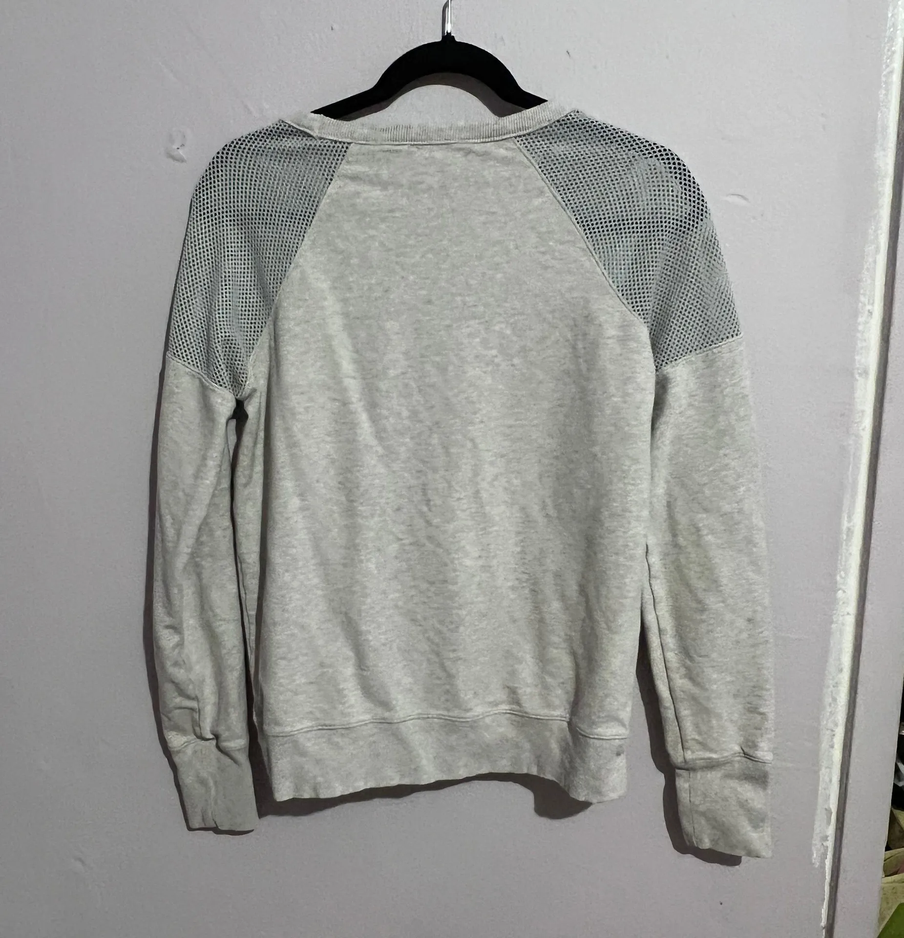Athleta Sweatshirt Citytime Mesh Shoulder Gray - Image 5