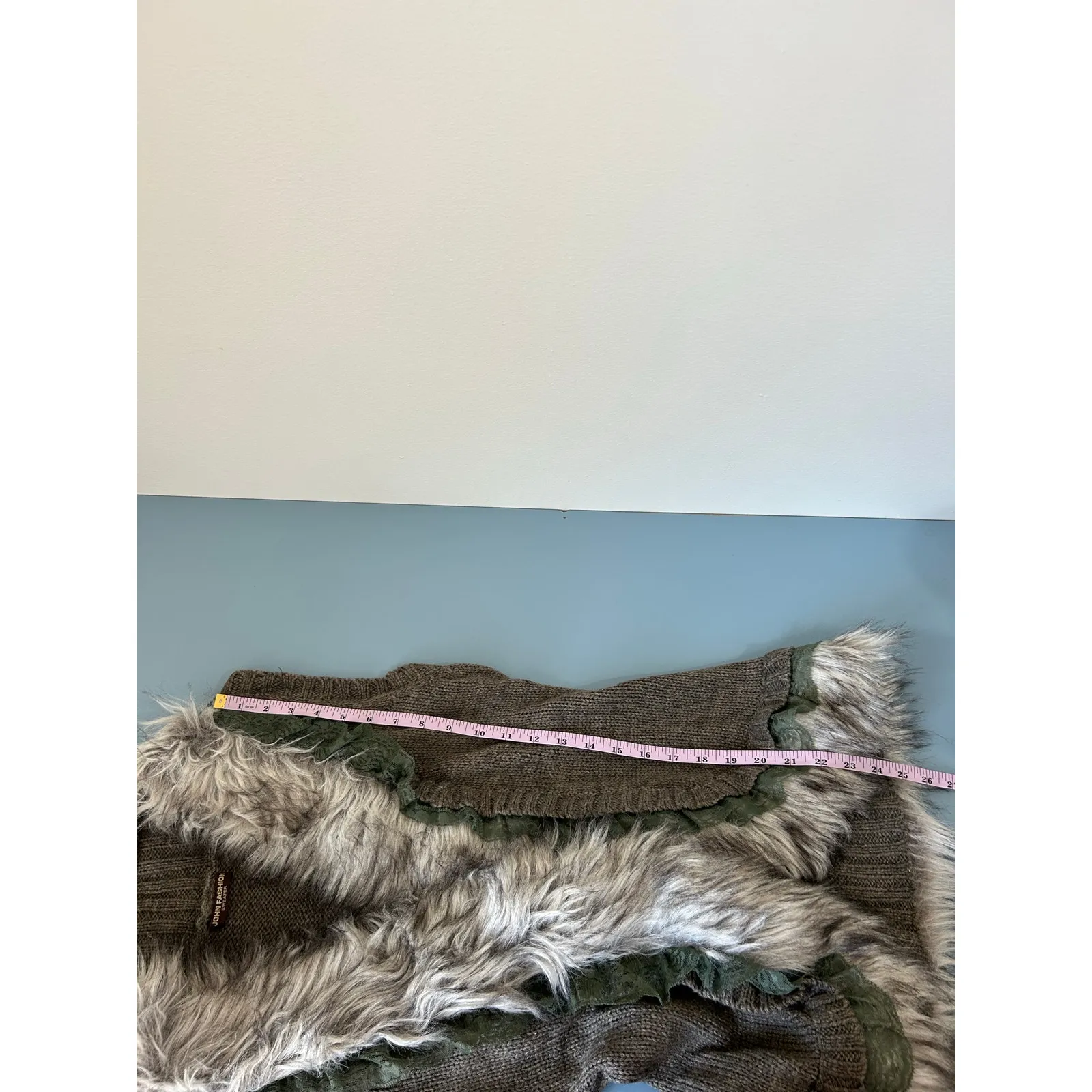 Y2k John Fashion vest size S wool blend faux fur fairy whimsigoth frilly Gray - Image 6