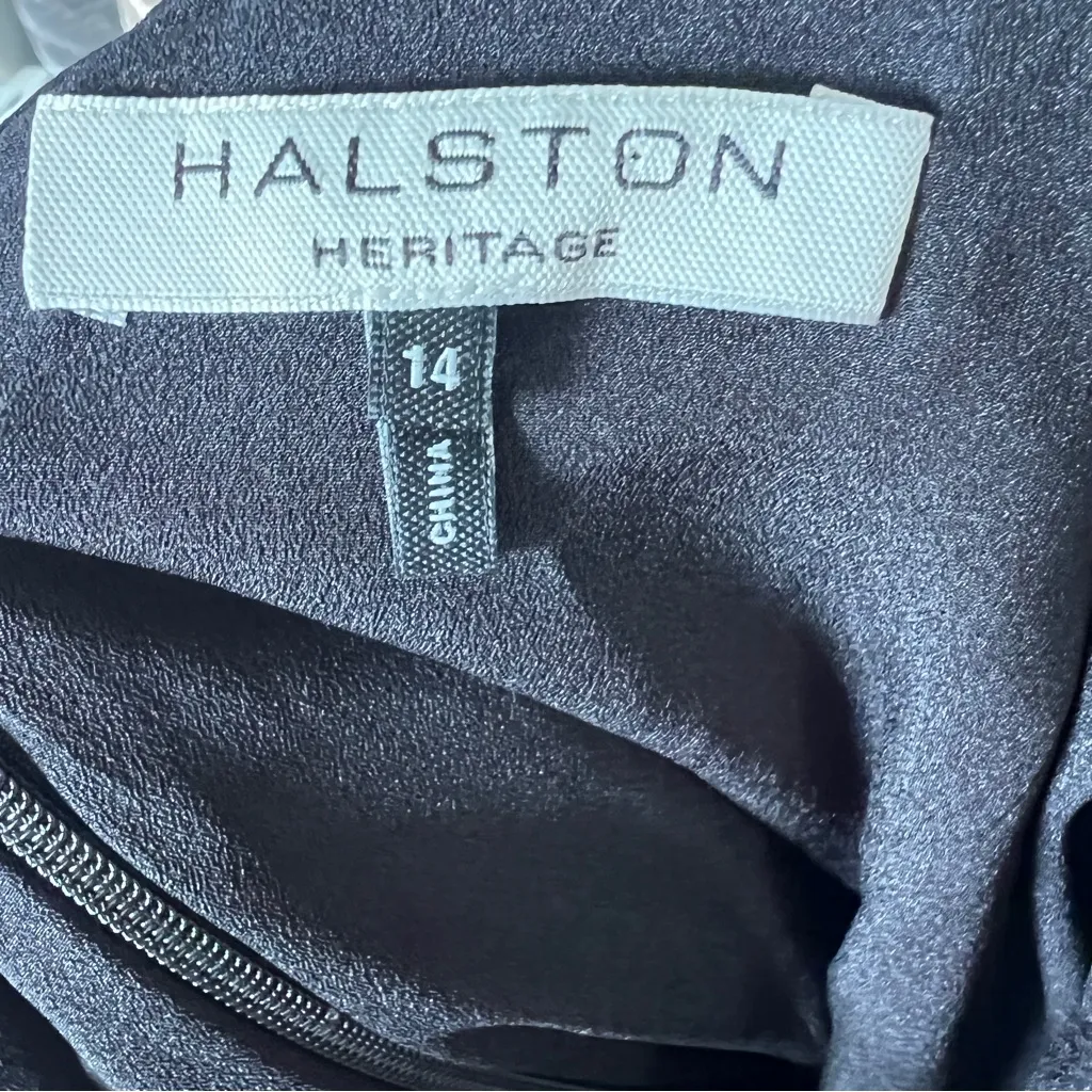 Halston Heritage Black Cape Sleeve Mini Dress Size 14 Little Black Dress - Image 8