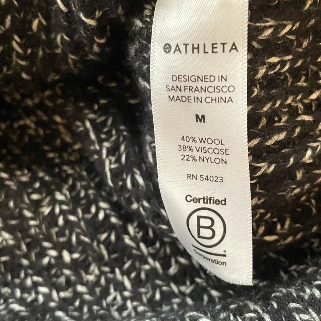 Athleta  Shasta v neck sweater Black. Medium‎ - Image 9