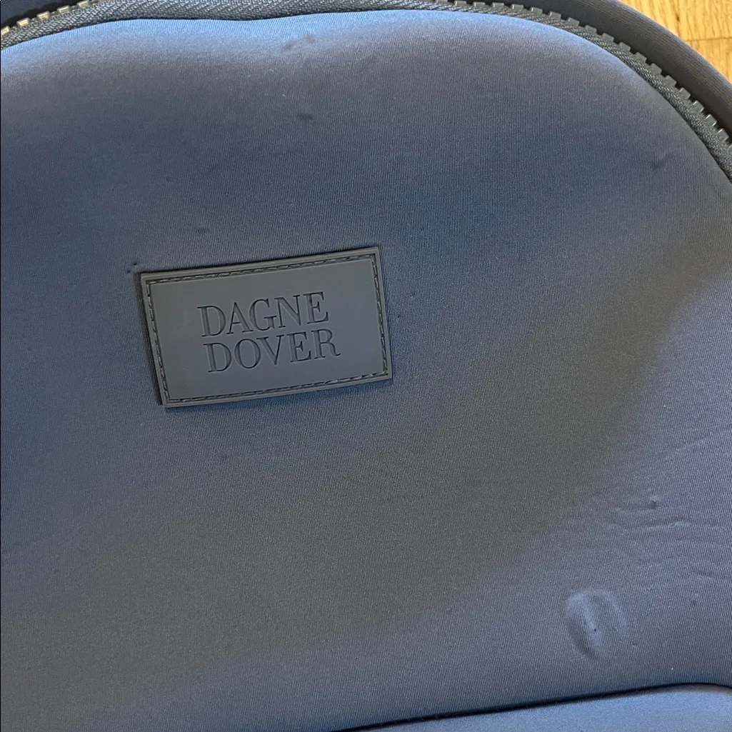 Dagne Dover Dakota Bue Gray Neoprene Backpack - Image 2