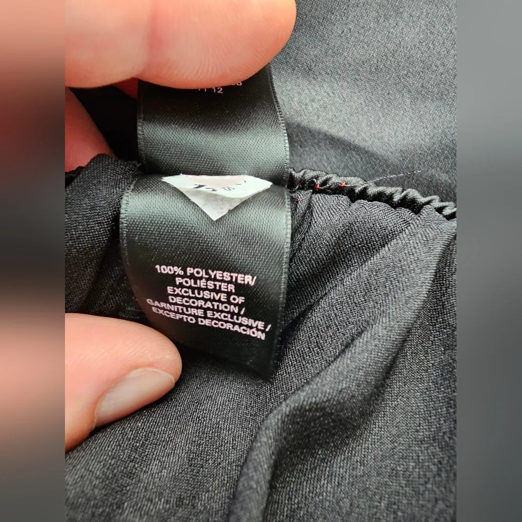 Victoria's Secret  Black Satin Pajama Set Size Small NWOT - Image 8