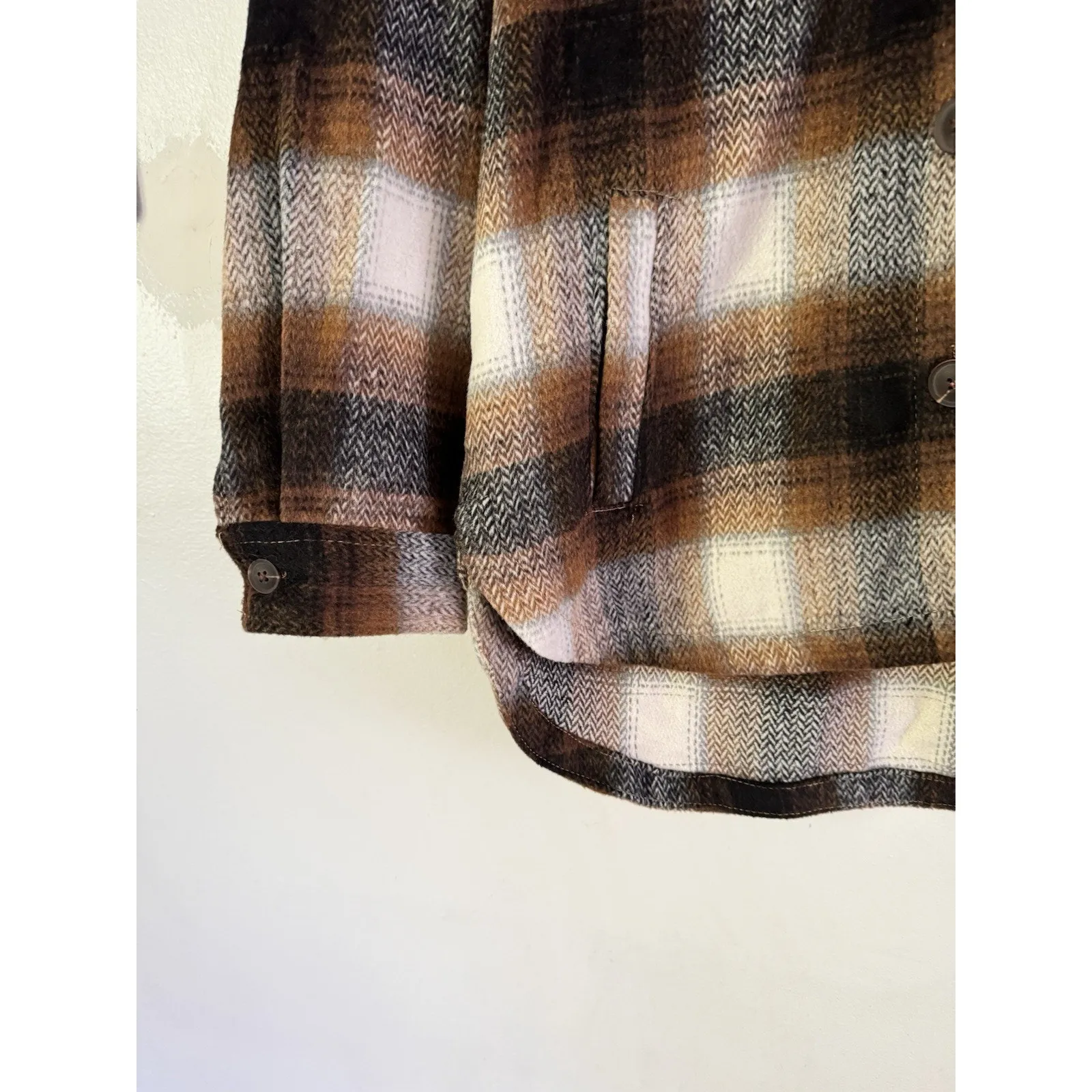 NWT Members Mark Brown Plaid Button Front Oversized Fleece Shacket Womens Small - Image 4