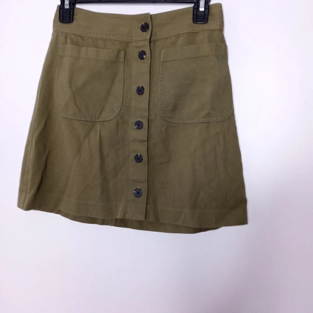 Madewell green button down skirt size 00 - Image 3