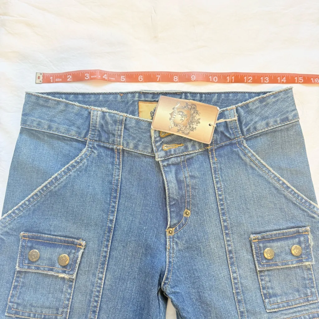 Valley Low Rise Flared Leg Cargo Jeans Size 34 Blue - Image 11