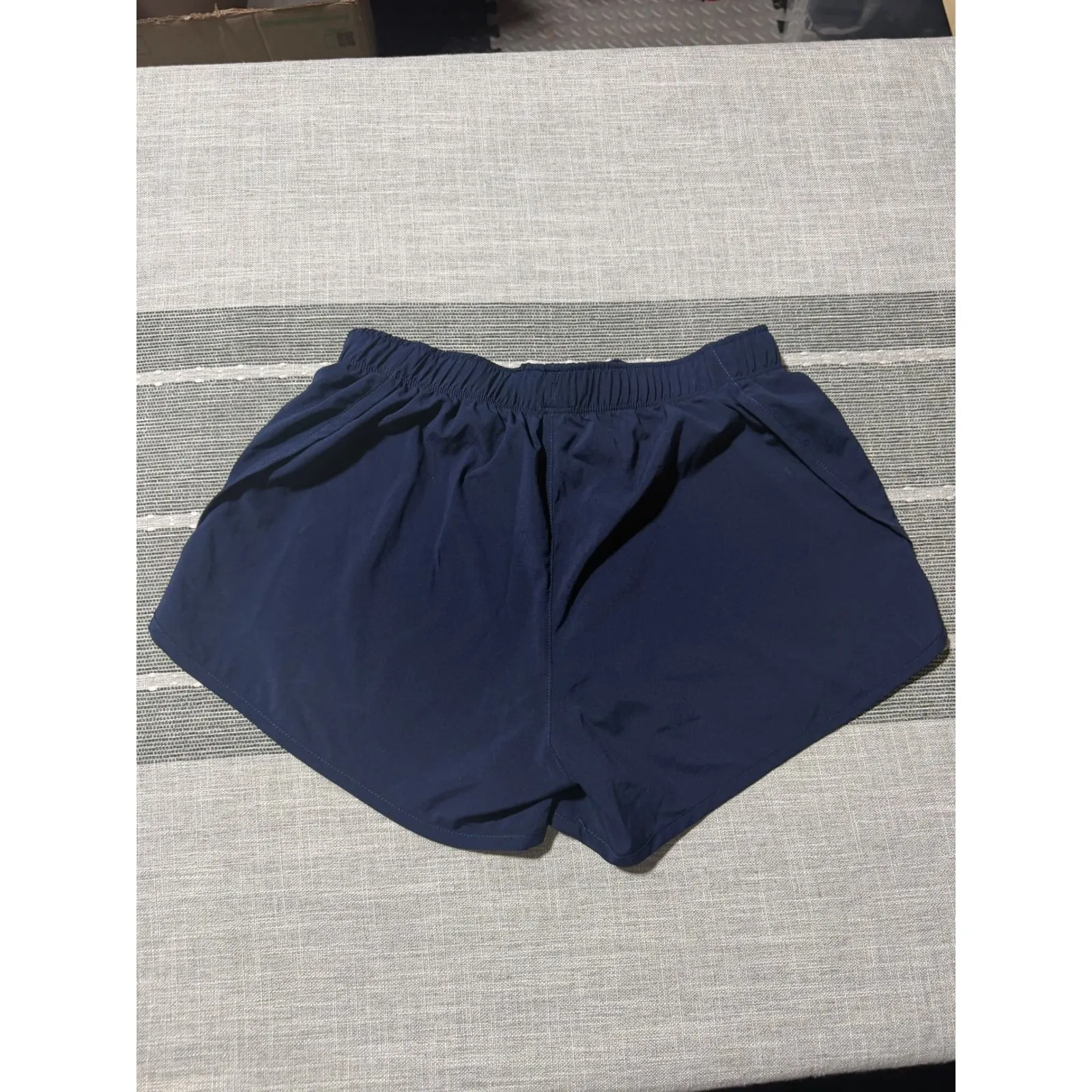 New Balance Women Navy Blue Running Shorts Athletic Workout Gym Size Small - Image 5