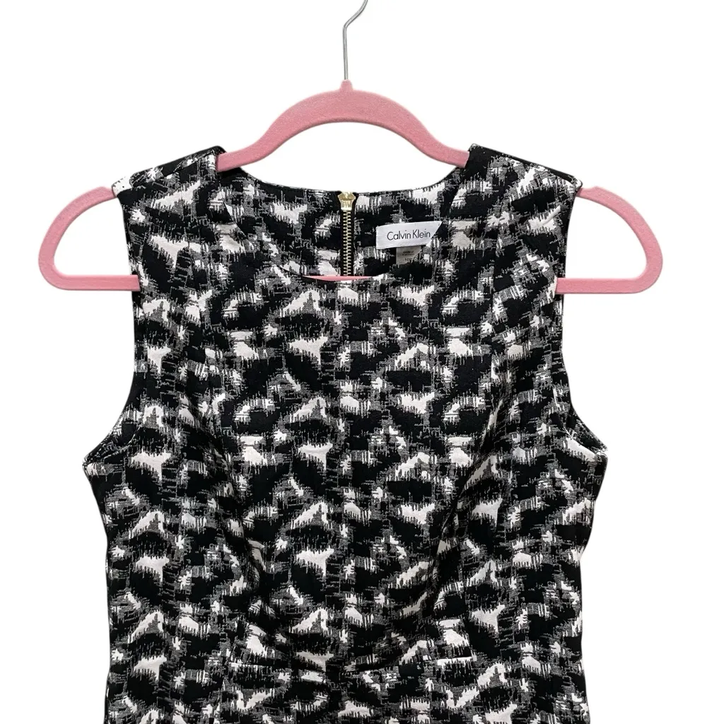 Calvin Klein Sheath Dress Abstract Print Black And White Womens Size 10 Petite - Image 4