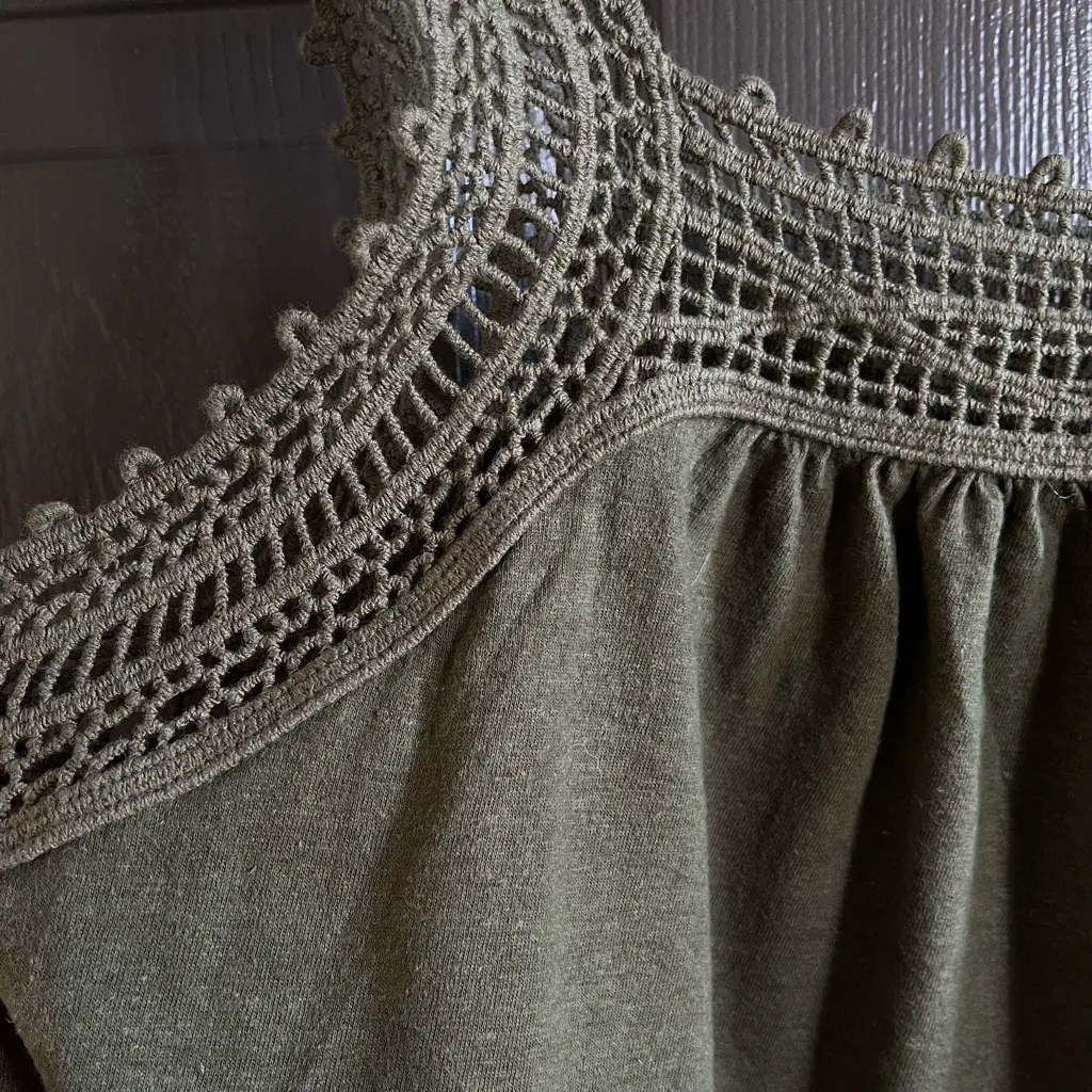 GAP Army Green Squareneck Hemp Crochet Trim Tank Top - small - Image 5