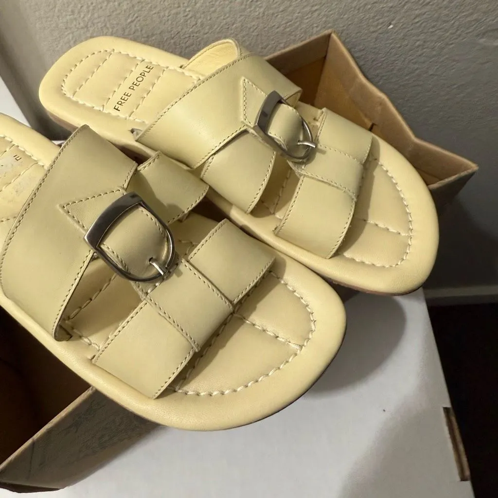Free People Women’s 6.5 Cream Sloan Buckle Sandals - Image 4