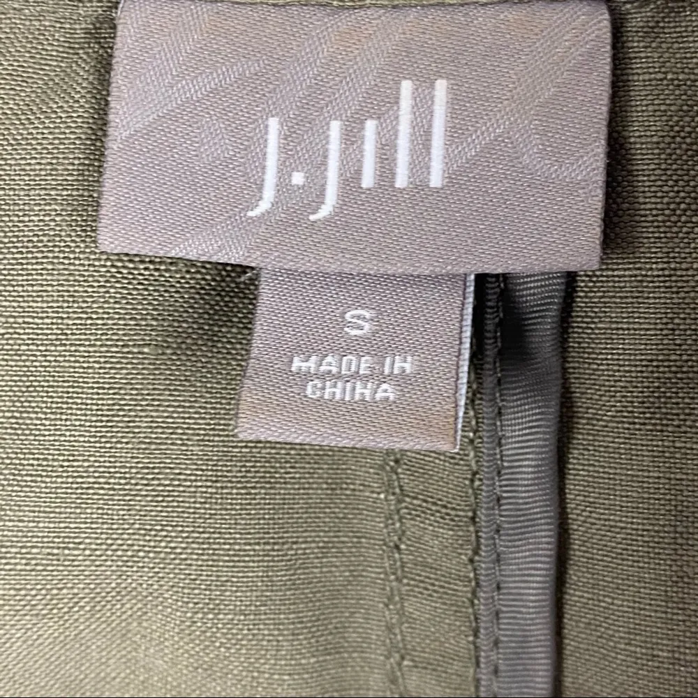 J.Jill  Army Green Cargo Style V-Neck Button Vest, Size Small - Image 2