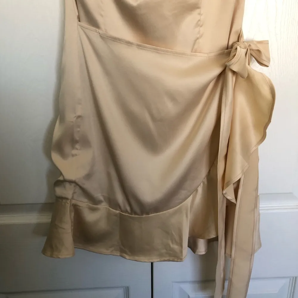 NWT Princess Polly Champagne Cottage Hill Mini Dress Size US 4 - Image 5