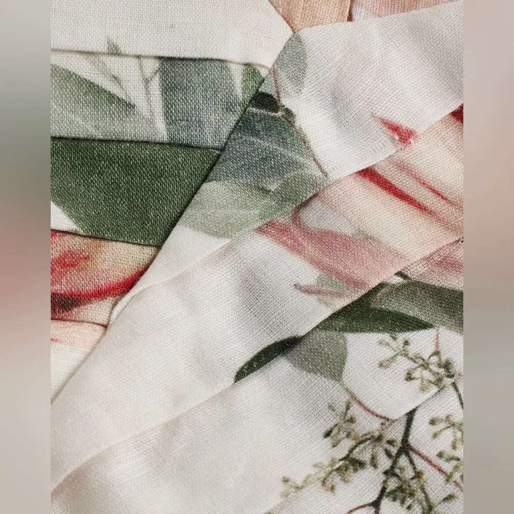 Express - Floral Pleated Linen-Blend Tie Strap Cami - Image 8