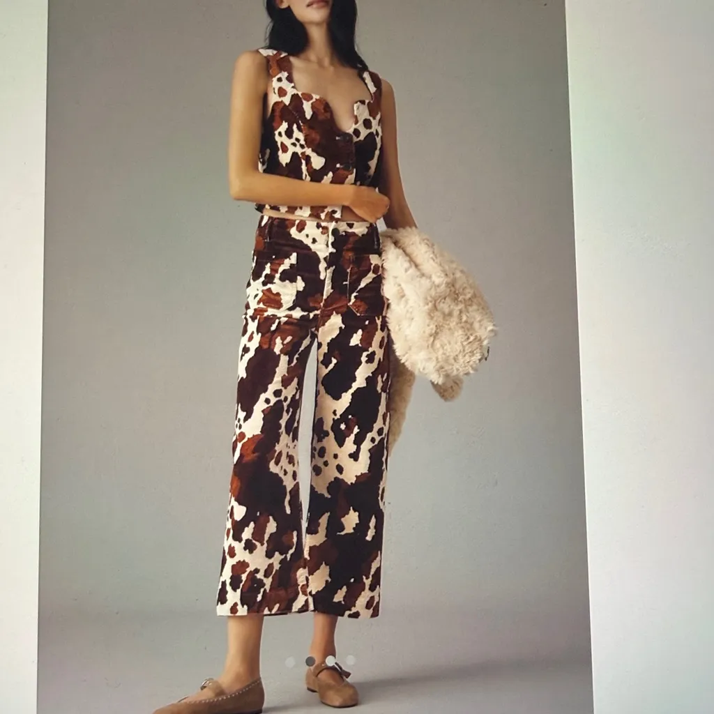 Maeve 🤎🤍Brown and Cream corduroy Colette - Image 2