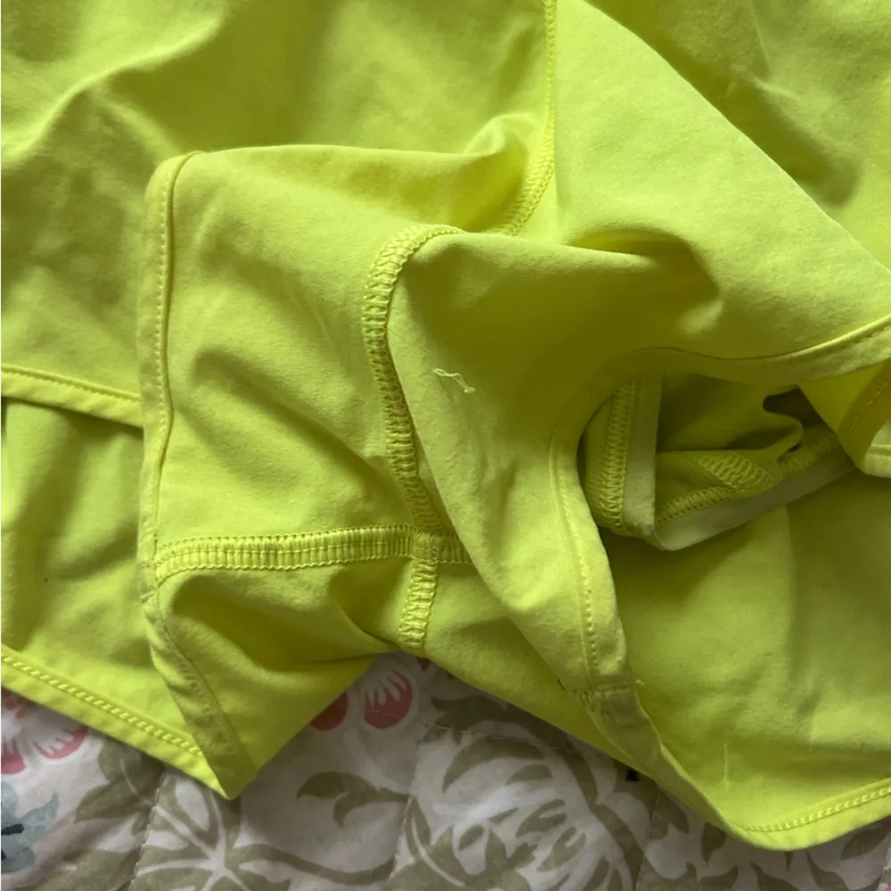 Lululemon hotty hot 2.5 - Image 2