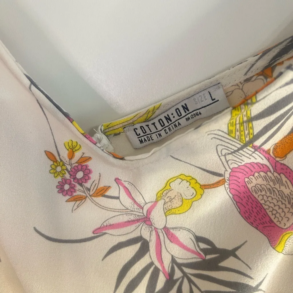 Cotton On Yellow Green Flutter Sleeve Sundress women. Size L - Image 6