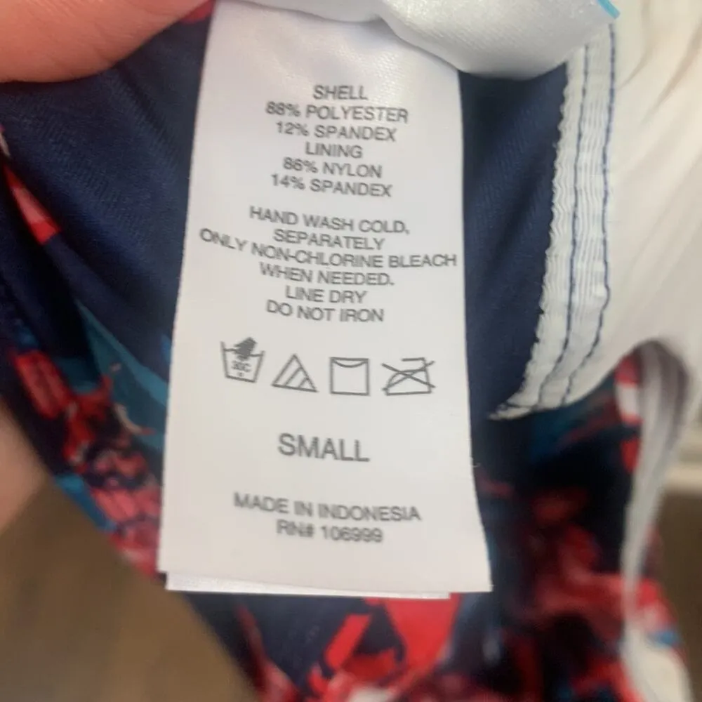 High Drive by ModCloth Deep V-Neck Floral Navy/Red One-Piece Bathing Suit - Image 6