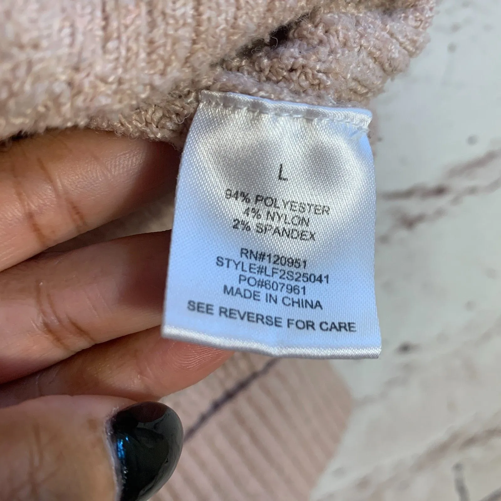 Olive & Oak Sweater Large Colorblock Cream Gray Pink Knit Pullover Classic Cozy - Image 5