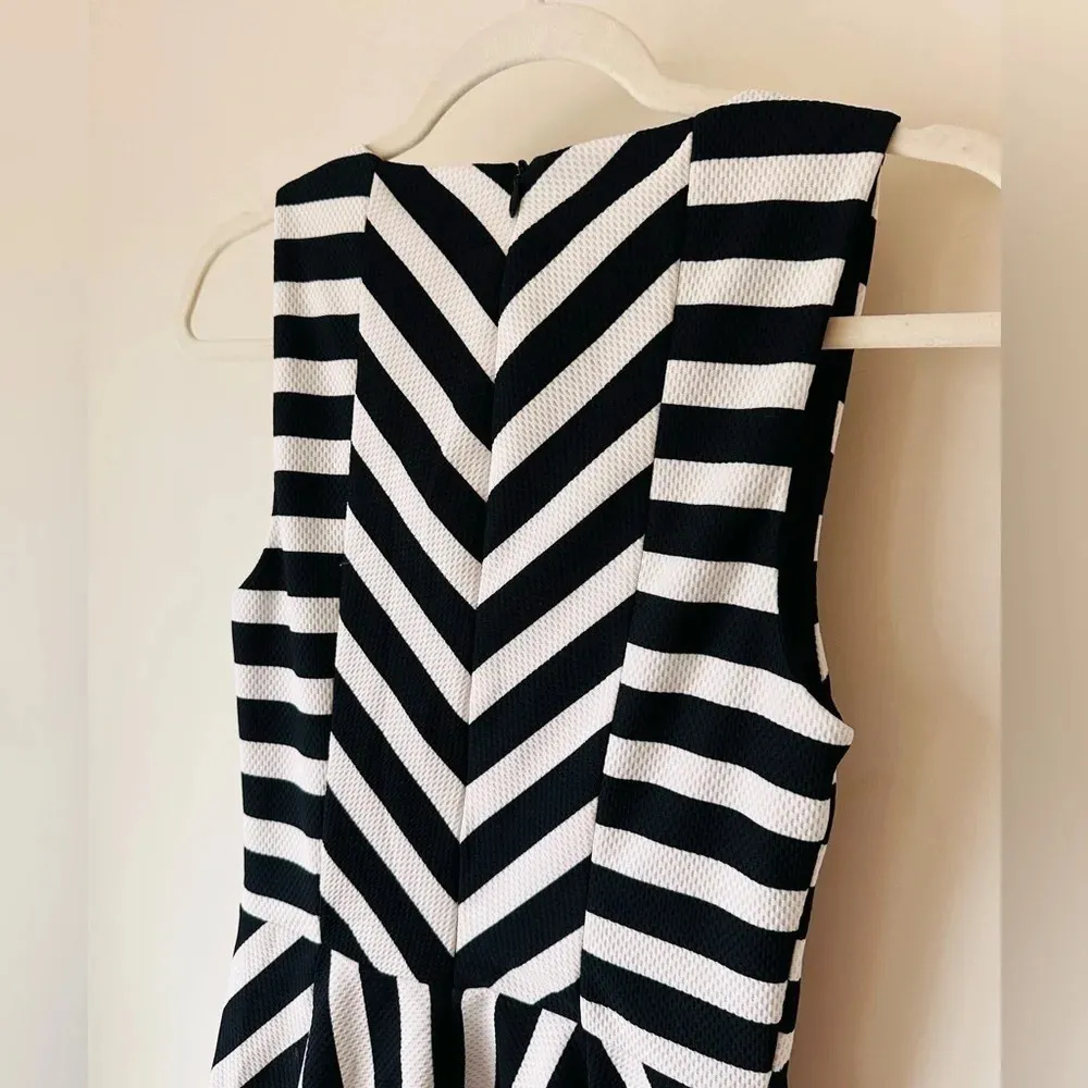 Sugarlips Dress - Size S - Image 11