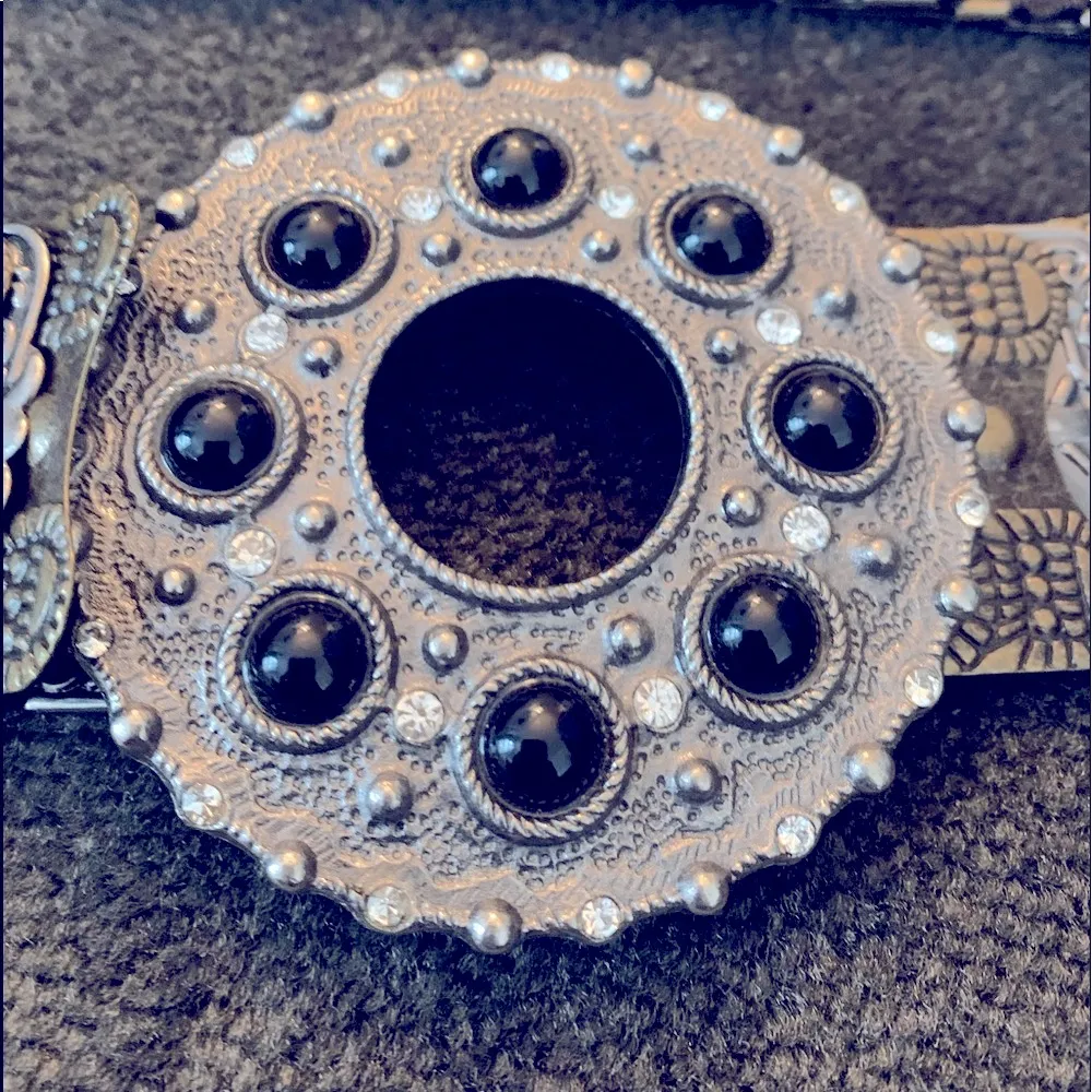 Gold & Silver VINTAGE Hammered Metal Disc Belt - Image 9