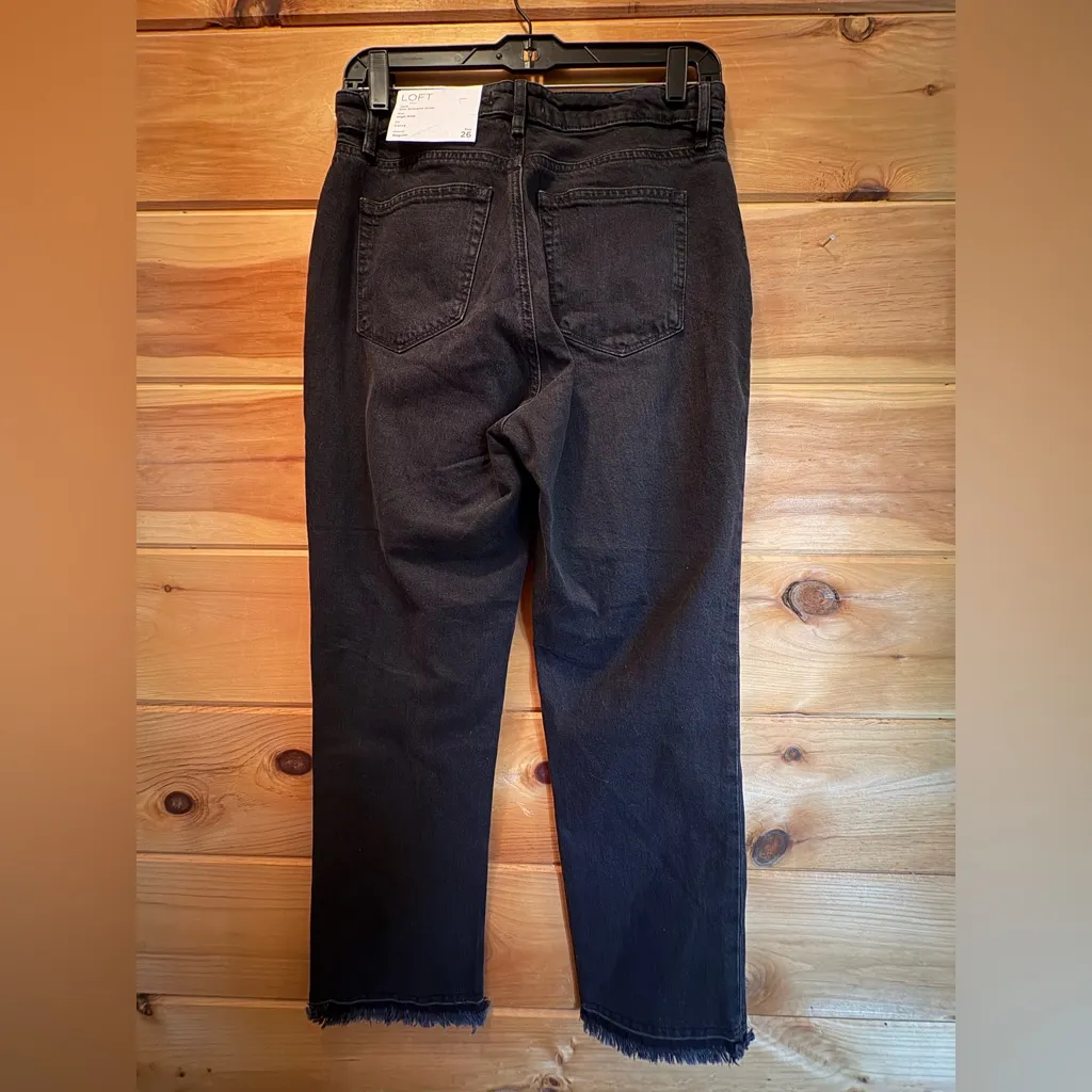 LOFT Women's Straight HighRise Curvy Fit  Jeans w/ frayed bottoms size 26 NWT - Image 2