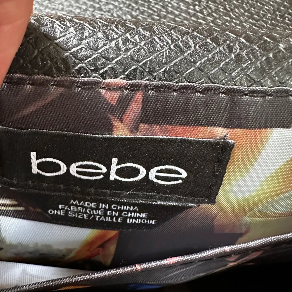 VTG 90s Bebe Signature Clutch Purse Handbag Black Gold Tone Two Compartments. - Image 11