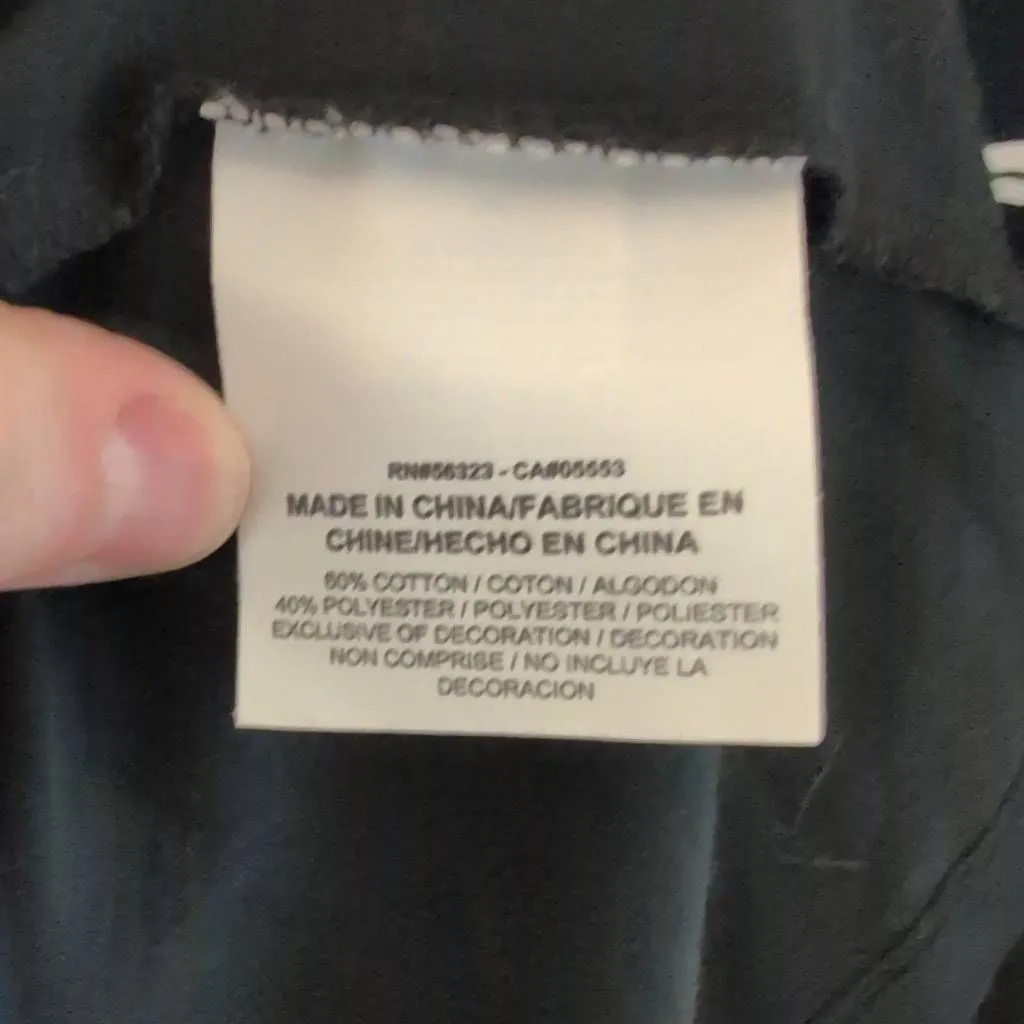 Nike V-Neck Tee Black with Neon Yellow Nike Swoosh Size XL Slim Fit - Image 3