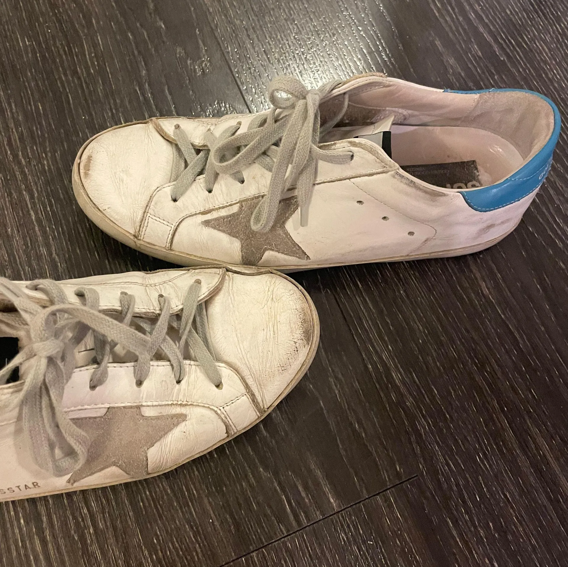 Golden Goose Low-Top Sneakers - Image 4