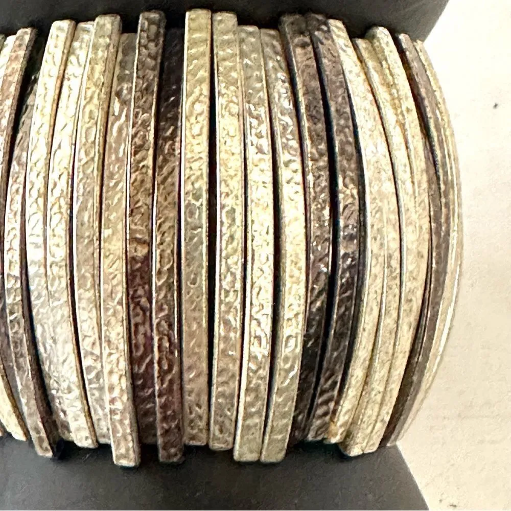 Silver brass tone wide stretchy bracelet - Image 6