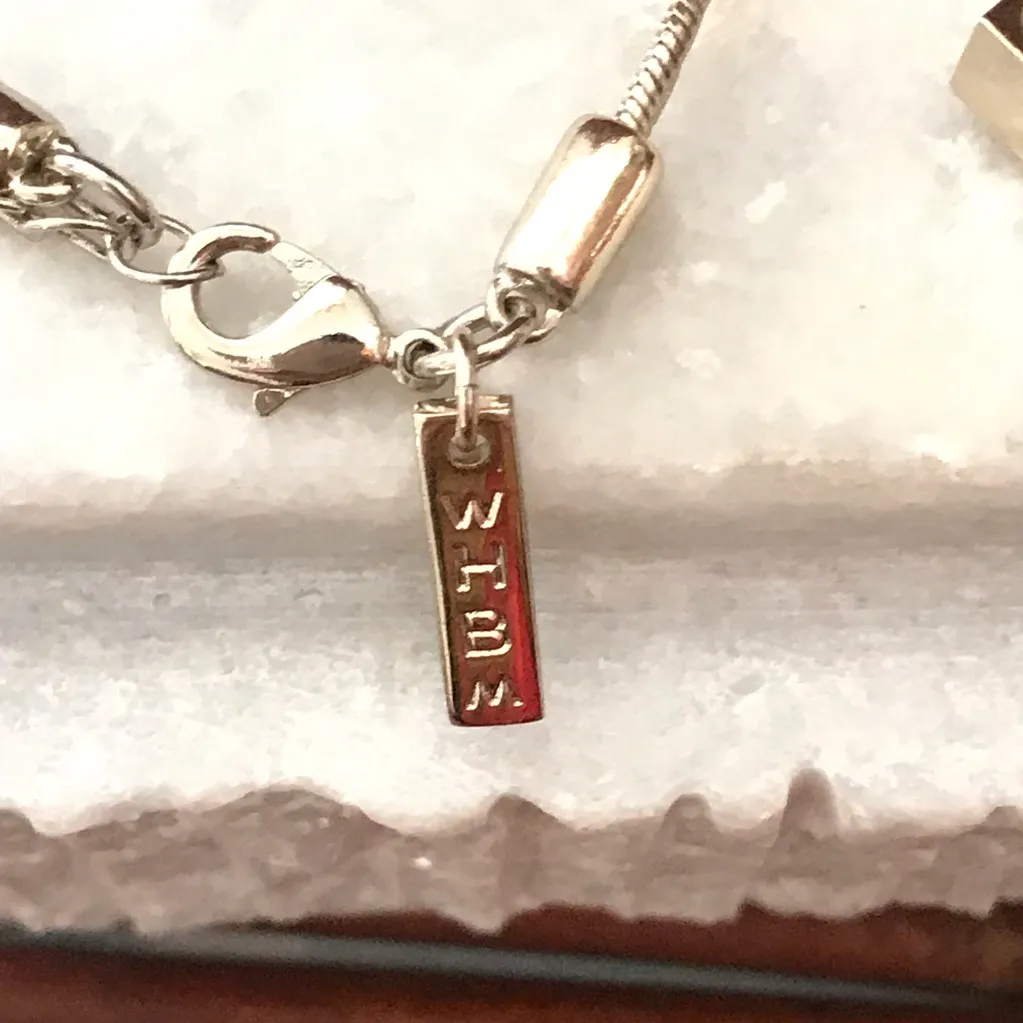 White House Black Market Reversible Rhinestone or Black Glass Necklace Necklace - Image 6