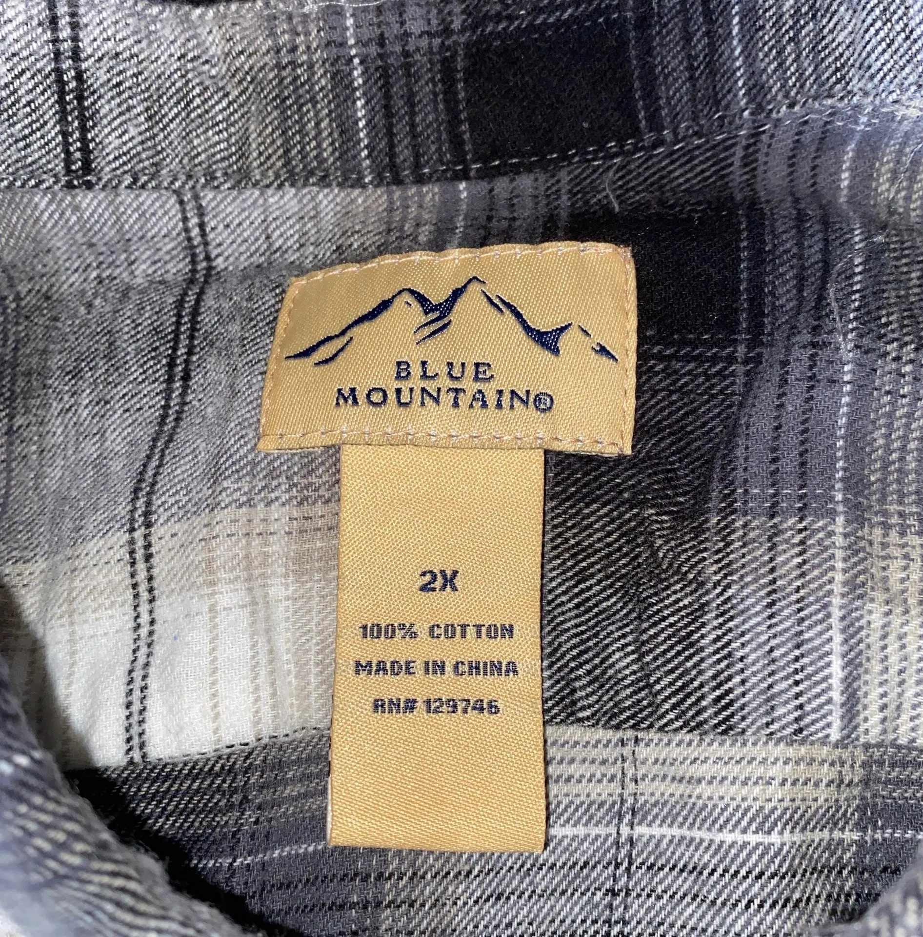 Blue mountain Flannel Button Up - Image 4