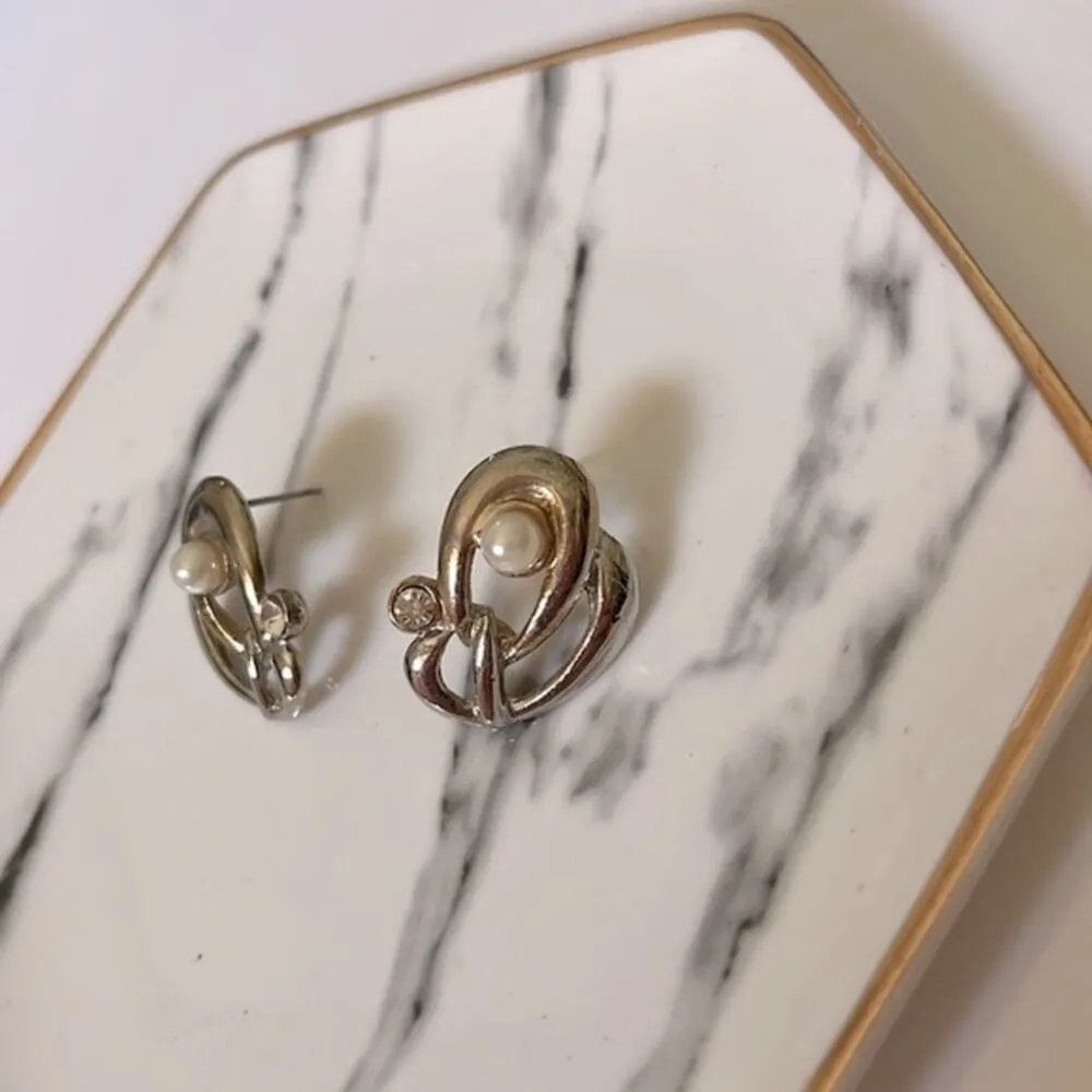 Vintage Silver Tone Stud Earrings Fancy Jewelry Date Night 60s 50s Vtg Small - Image 3