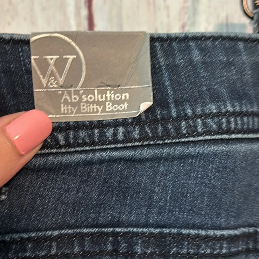 NWT Wit & Wisdom Ab'Solution High Waist Itty Bitty Bootcut Jeans Size 24W - Image 5