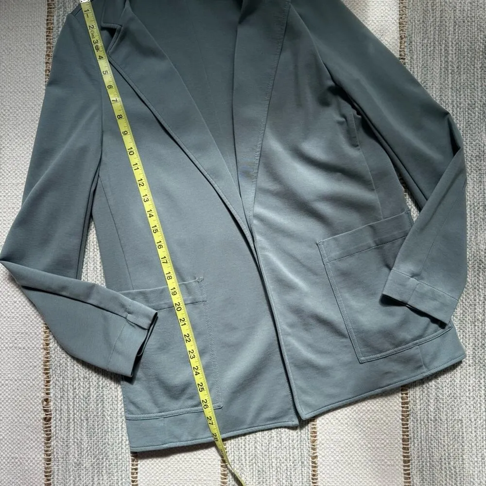 Athleta Eastbound Minimalist Seafoam Sage Green Open Front Blazer Women’s Size 4 - Image 8