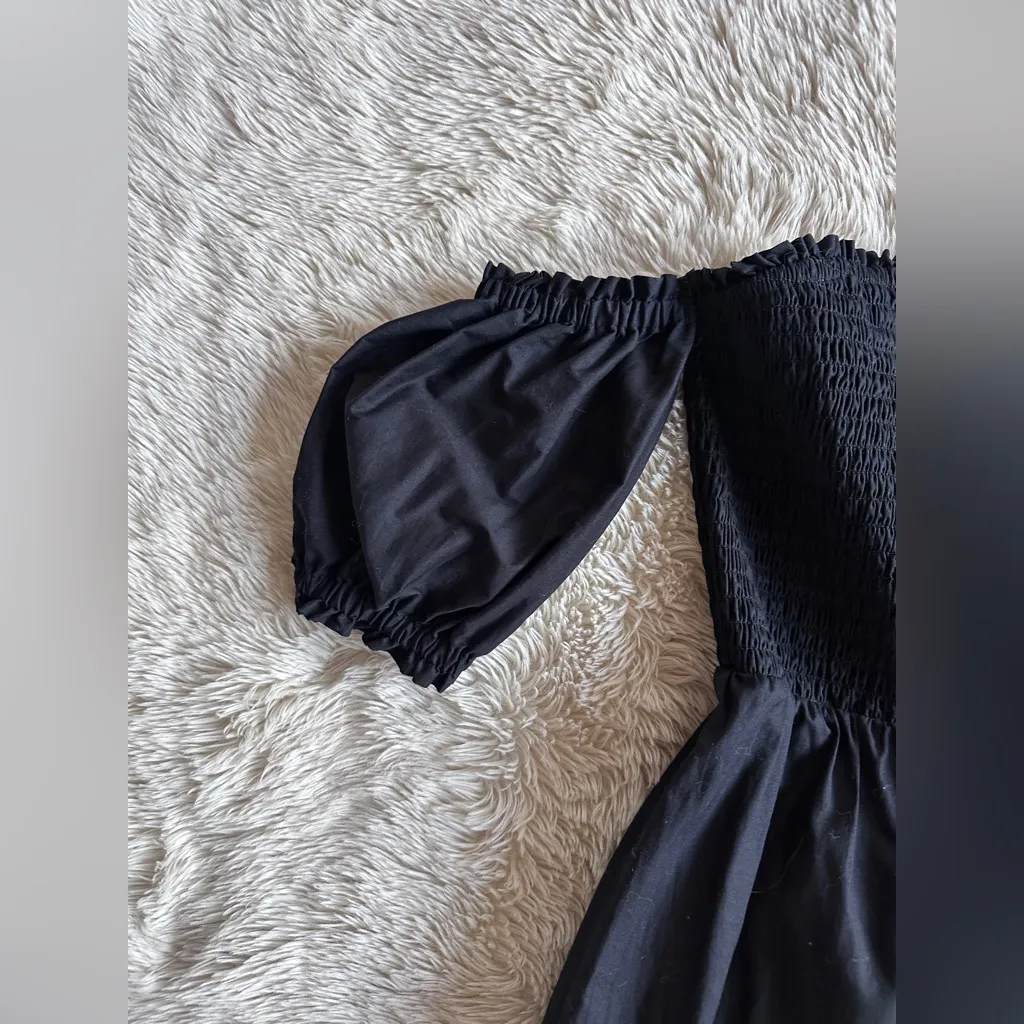 INTERMIX Black Aubrey Smocked Poplin Cotton Midi Dress Size M - Image 6