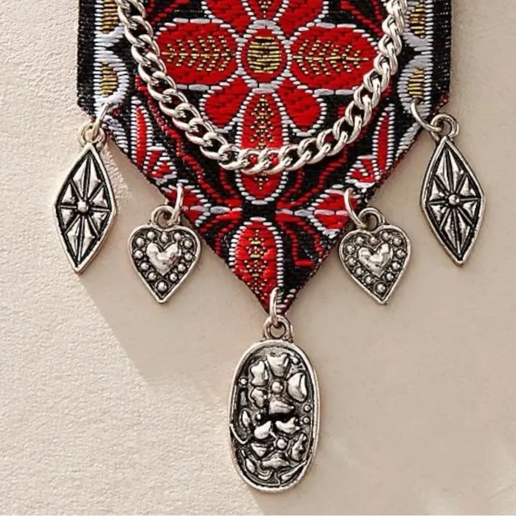 Free People Bohemian Charm Heart Heirloom Brooch in Silver Oxblood NWT - Image 4