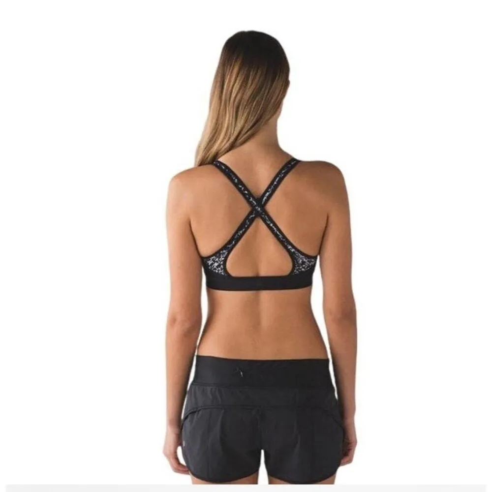 Lululemon Workout to Water Tank Sports Bra Swim SIZE 4 - Image 3