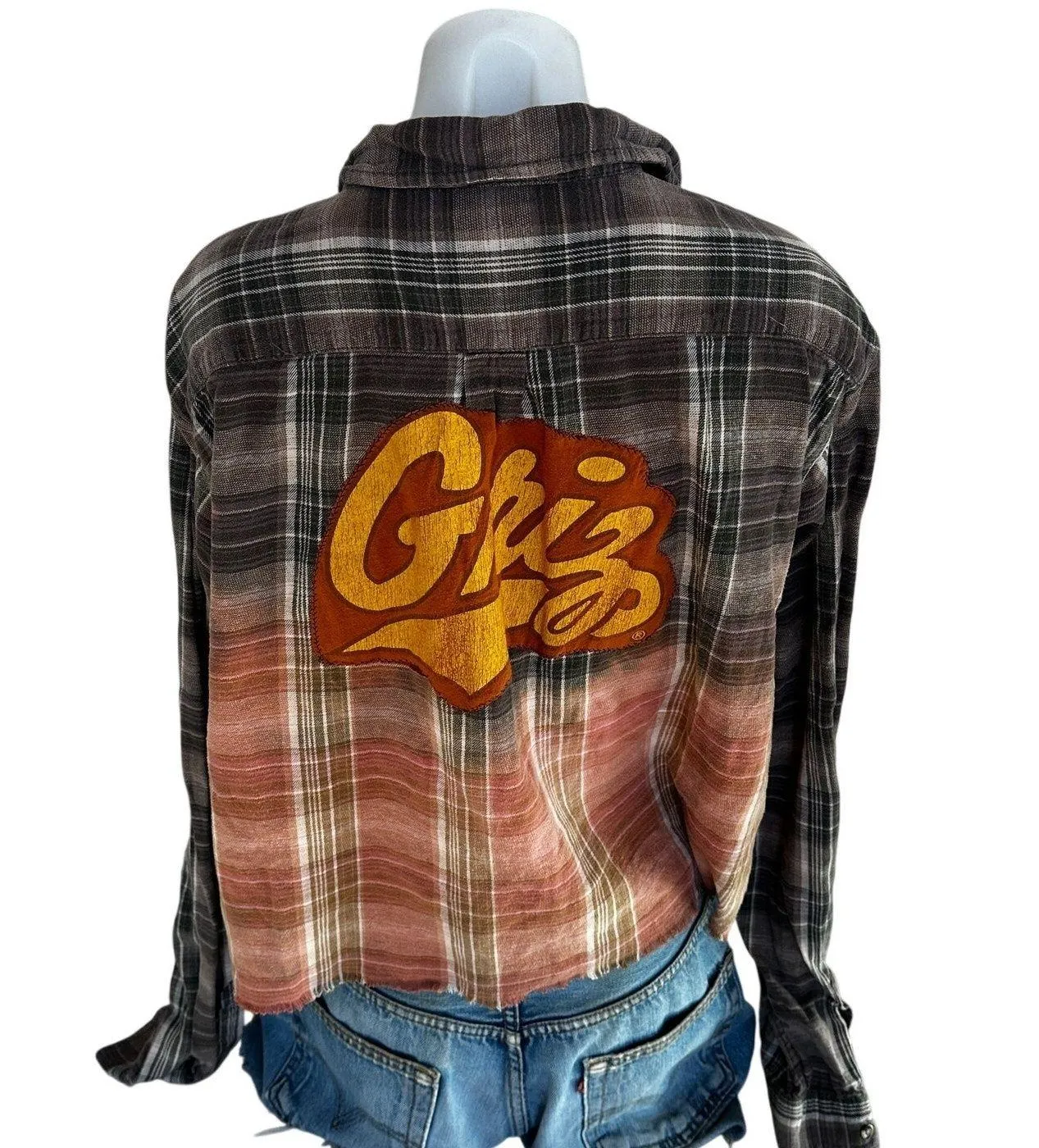 University of Montana Grizzlies Plaid Flannel Shirt XXXL Crop Griz Football UM Red Size undefined - Image 1