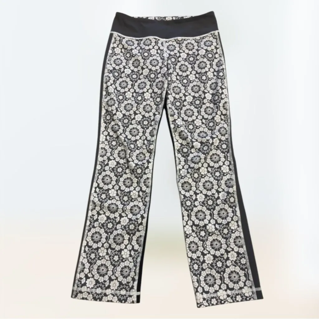 Lululemon Compass Pants Women's 6 Gray Black Athletic Legging Yoga - Image 4