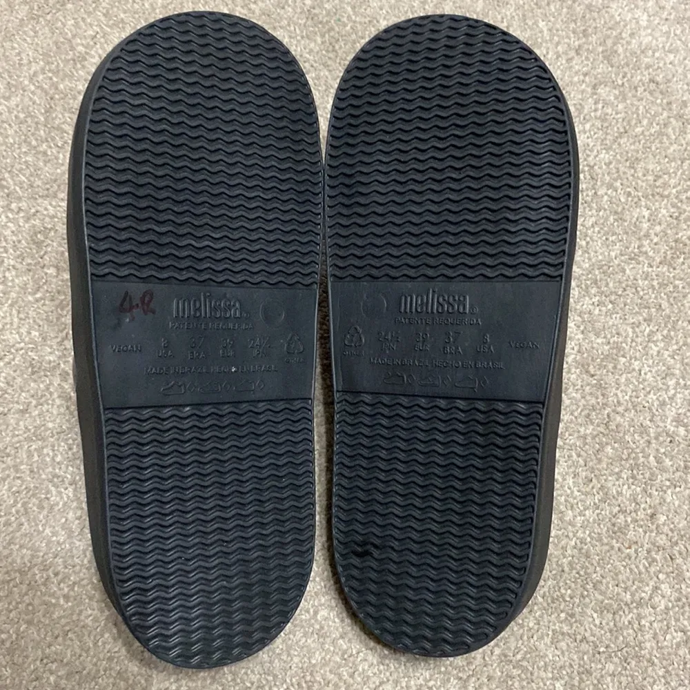 Black Soft Wave 4 Strap Vegan Slide Sandals Size 8 - Image 5