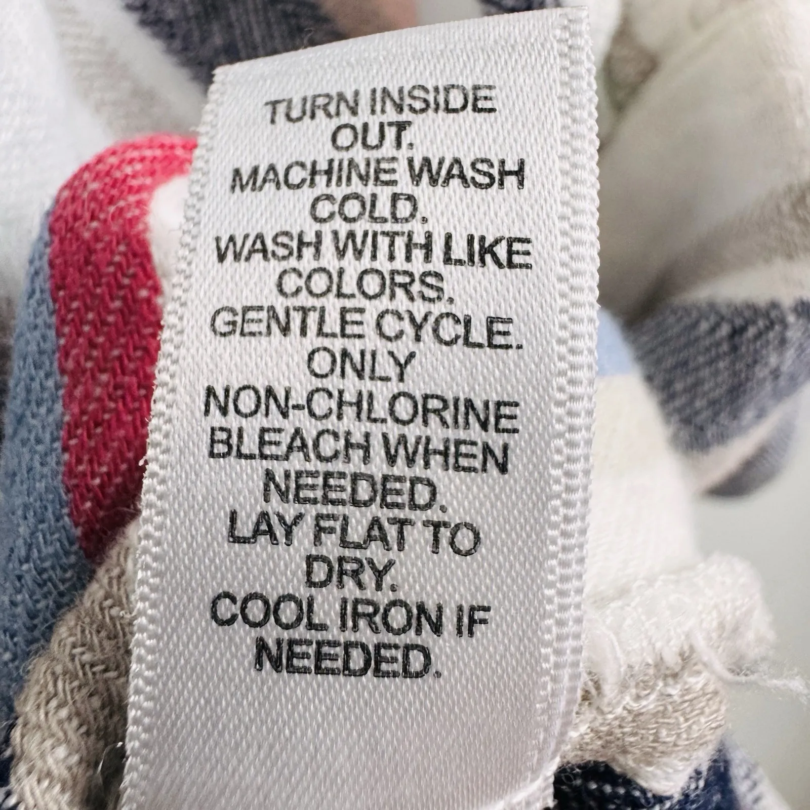 Cato C Est 1946 Women's Sz L Linen Blend Colorful Striped Faux Button‎ Blouse - Image 16