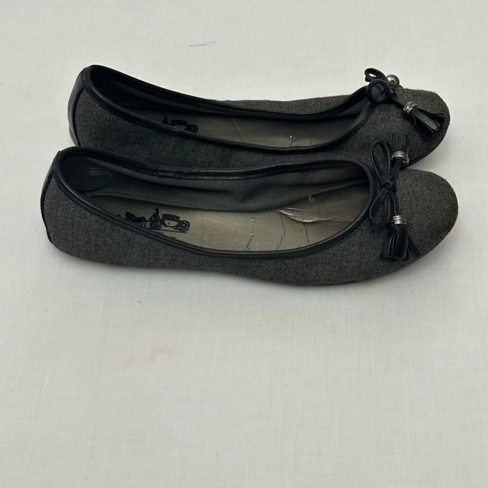 Coach and Four Womens Shoes sz 7 and black ballet flats - Image 3