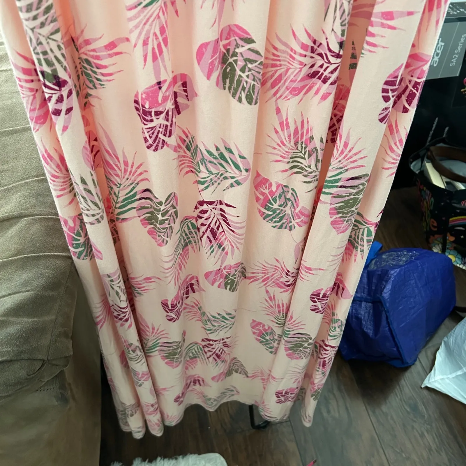 A Glow Maternity Maxi Dress Sleeveless Pink Palm Print Casual‎ Size L NWT Size L - Image 4